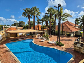Seadream Studios at Mandurah Family Resort